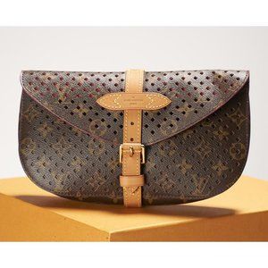 Louis Vuitton Monogram Perfo Saumur Clutch